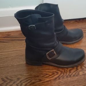 Frye Engineer Boots - Women's Size 7 - Black